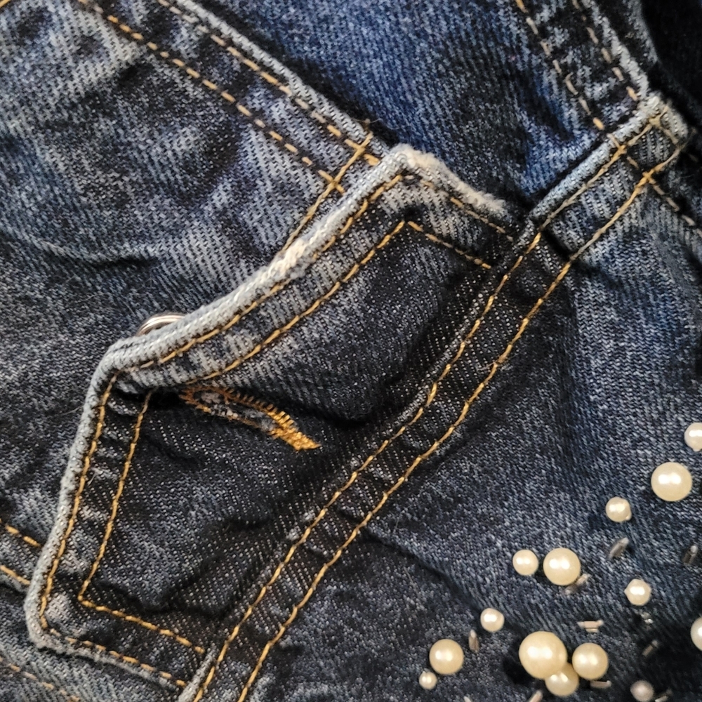 Jean jacket - Picture 9 of 12